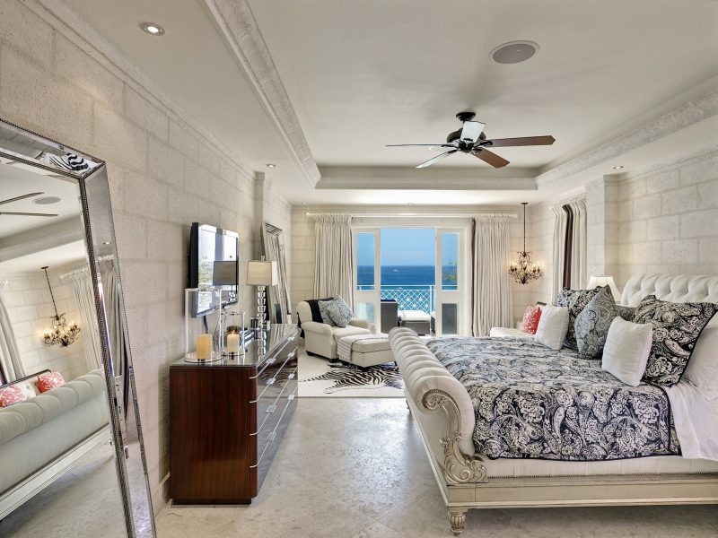 Smugglers Cove Penthouse photo 16