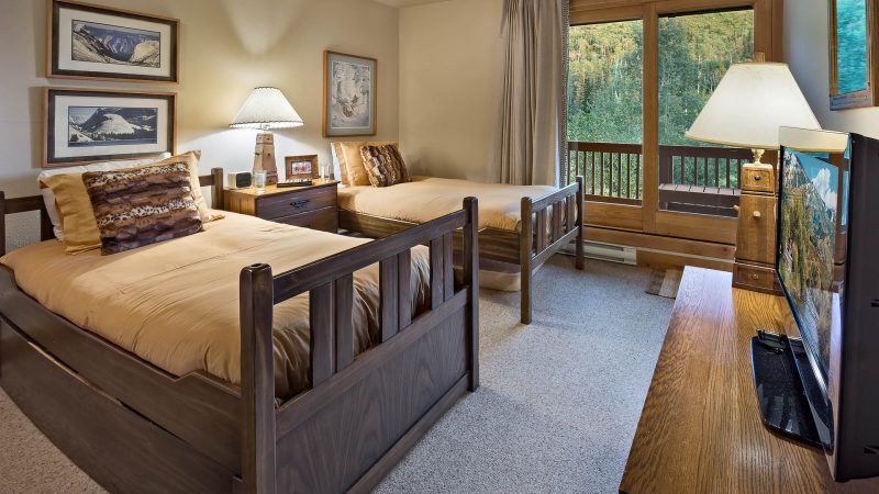 Right-O-Way Chalet photo 10