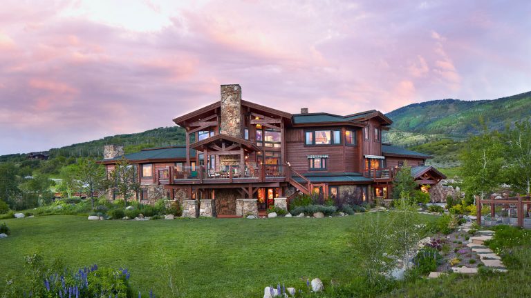 Priest Creek Lodge in Steamboat Springs, Colorado
