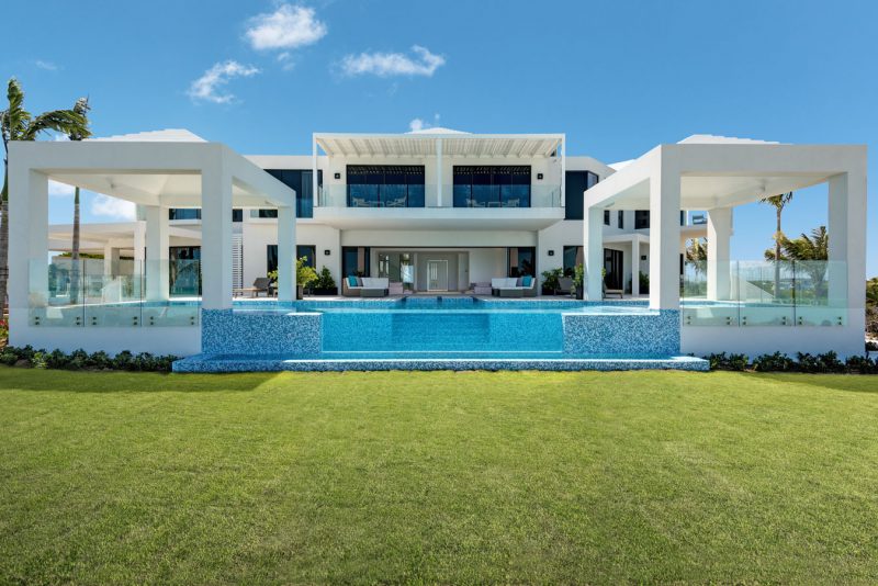 Triton Luxury Villa photo 5