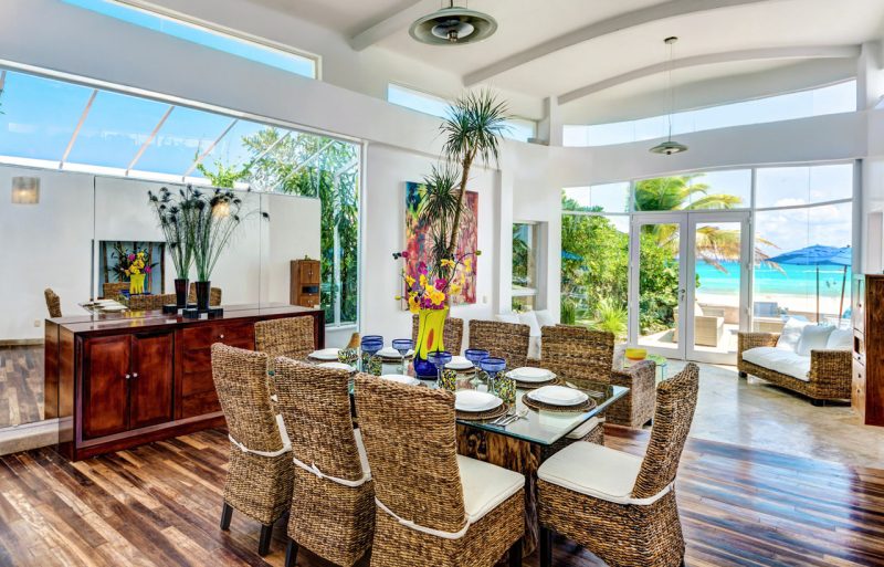 Beach House photo 16