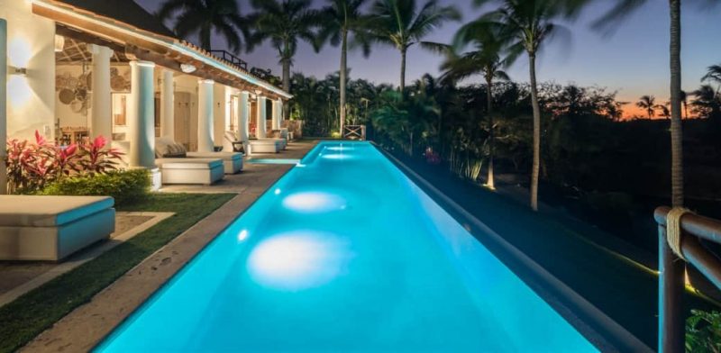 Lagos 5 Bedroom Villa photo 1