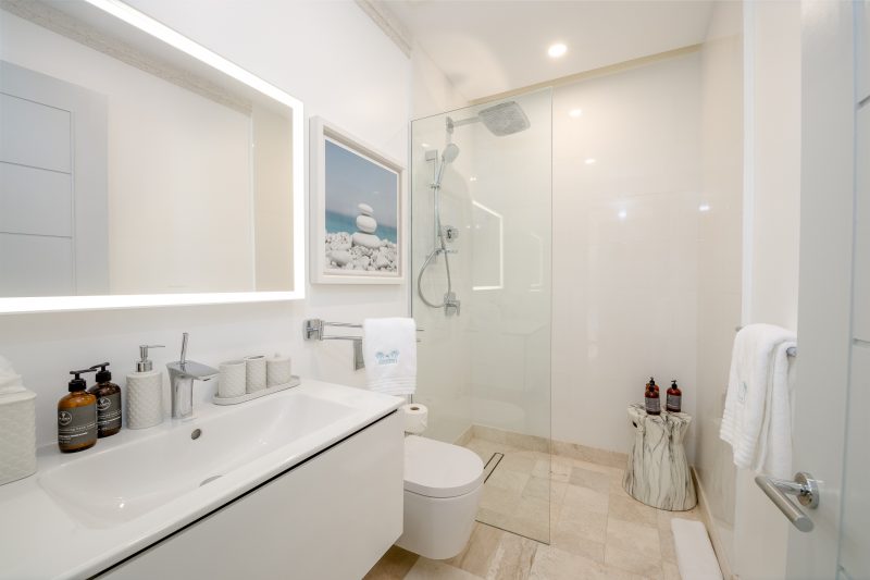 Dolphin Beach House photo 14