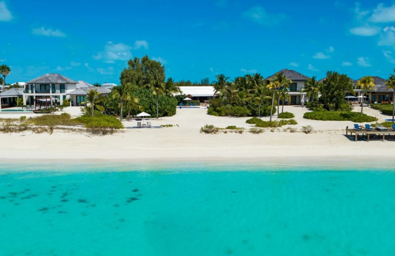 Beach House photo 15