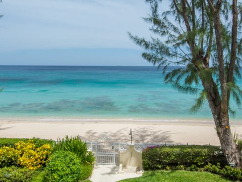 Why a Beach Vacation Is the Ultimate Reset
