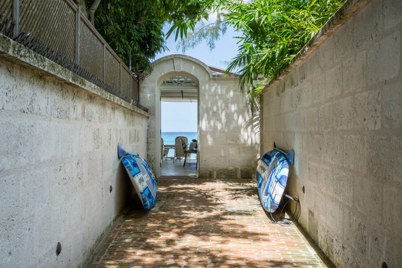 Bluff House and Cottage photo 15